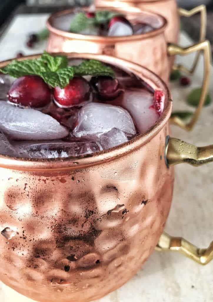 https://www.createkidsclub.com/signature-cocktail-cranberry-spritzer/